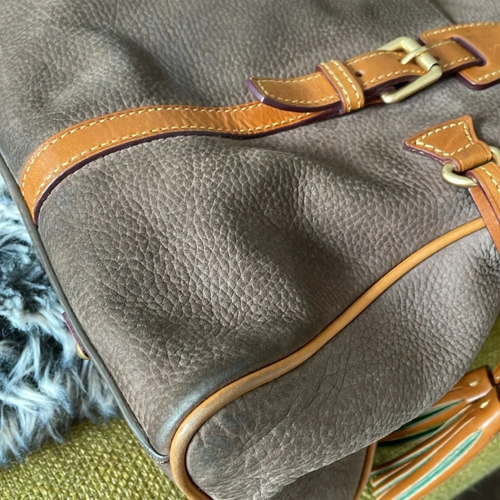Dooney & Bourke Satchel Taupe Color Large Domed Structure Buckle Tassel Accents - Picture 15 of 15